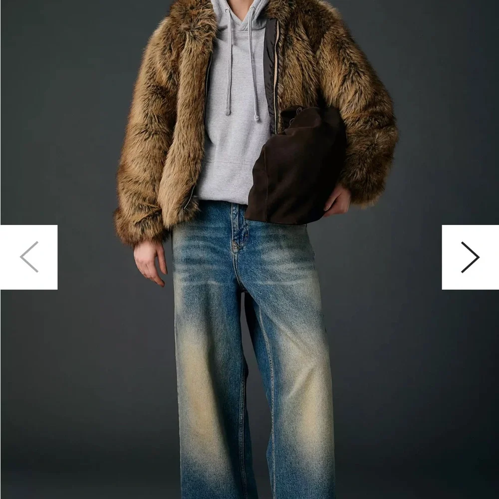 UO Sloanne Faux Fur Zip-Up Hooded Jacket - Picture 8 of 10